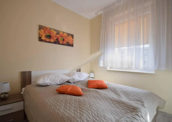 Apartament Orange